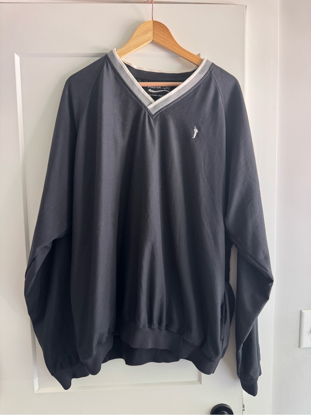 Black V-Neck GOLF Pullover Sweater - AUSTIN GOLF